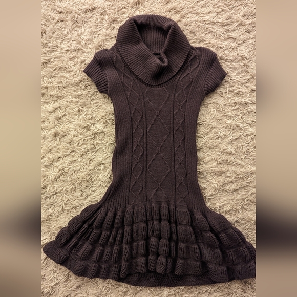 Dress - Picture 3 of 6